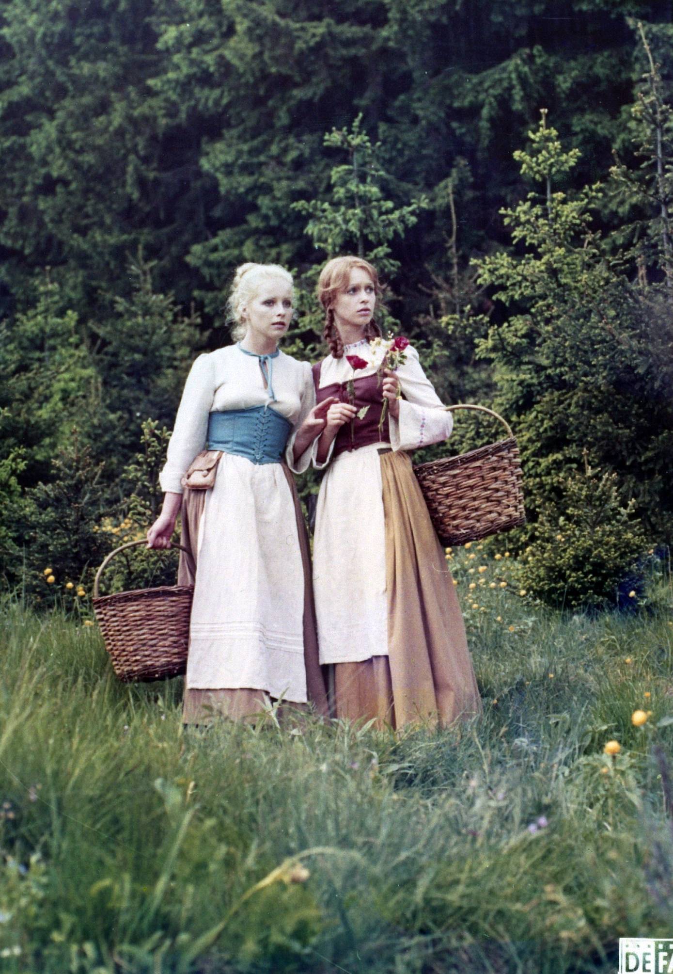 Schneeweißchen und Rosenrot (1979) (Filmjuwelen / DEFA-Märchen)